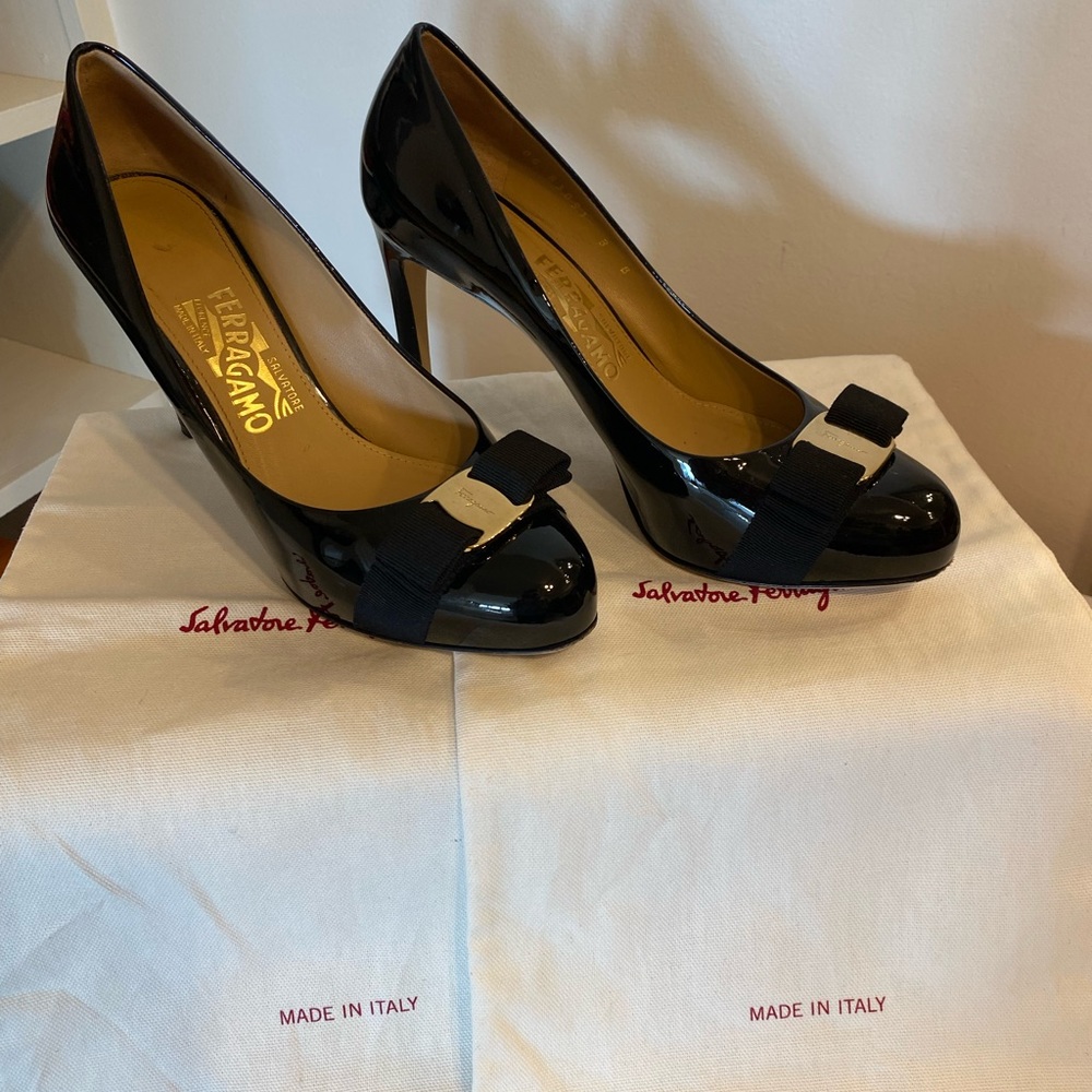 salvatore ferragamo pimpa shoes